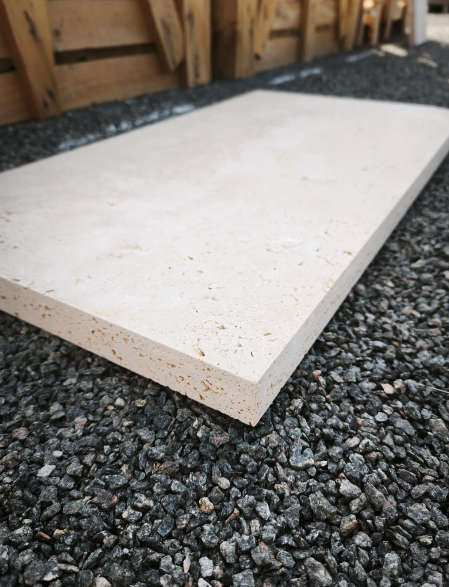 Margelle bord droit